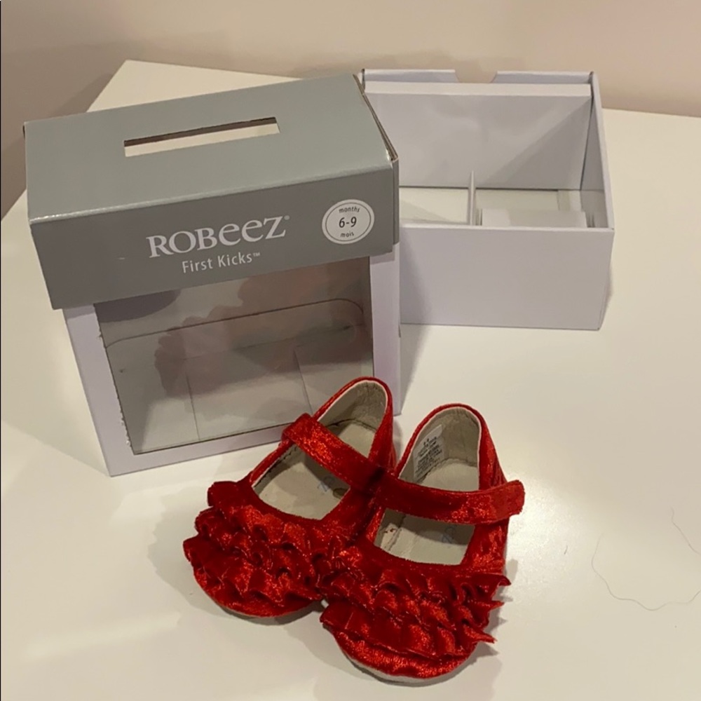 ROBEEZ Red Ruffle shoes ♥️ - Picture 2 of 4